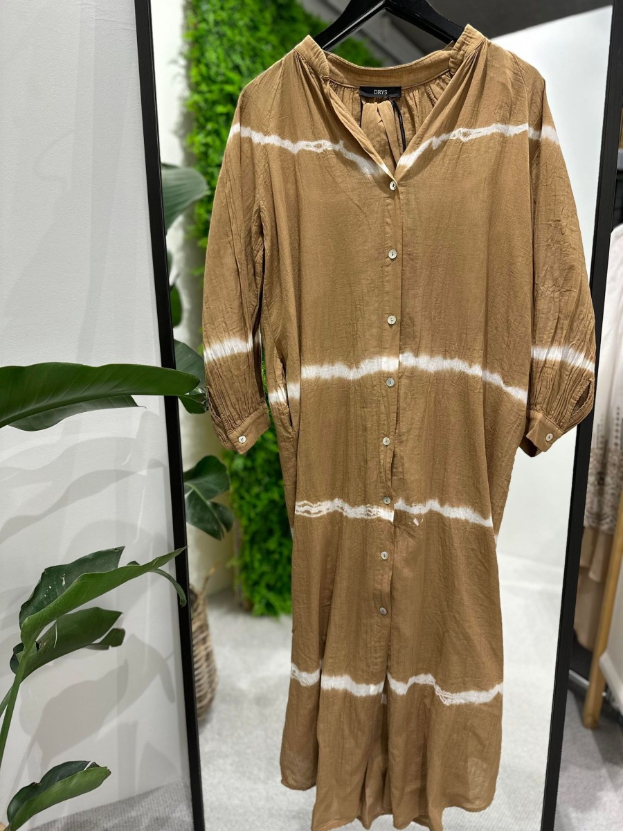 Overdele BOHO LOVE | Drys 15630 April Tie Die Kjole Camel